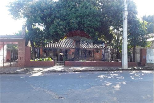 Casa a refaccionar, Luque centro, foto 3