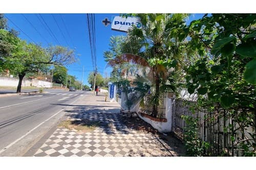 Terreno con salida a tres calles — foto 5