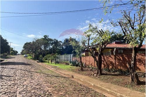 Propiedad en el barrio ka'aguy rory — foto 2