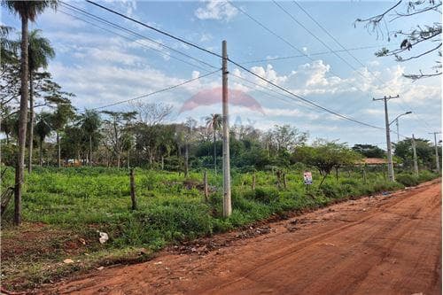 Terreno detras del hospital Nacional — foto 4