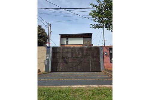 Vendo duplex moderno estilo indsutrial