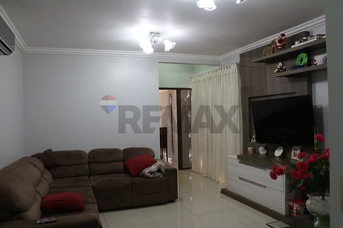 Residencia amoblada con terreno de 3600 m2 — foto 1
