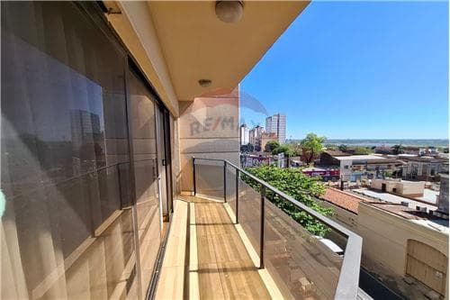 Hermoso piso entero en edificio wilson — foto 4