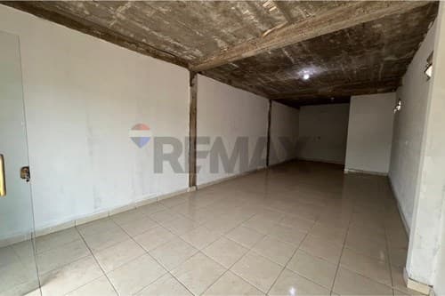 En alquiler salón comercial Itá las Piedras — foto 2