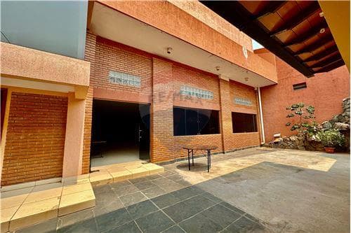 En Venta Casa de 2 plantas - Fernando zona Norte — foto 2