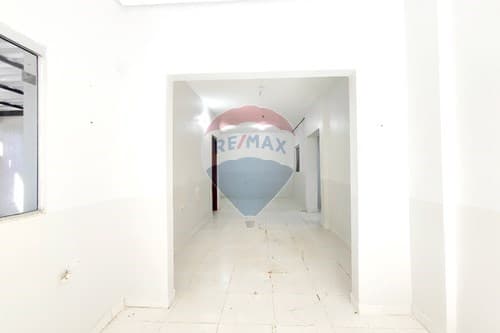 Terreno en esquina en barrio residencial — foto 1