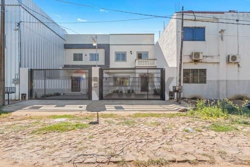 Duplex en venta en cuarto barrio - Luque — foto 1