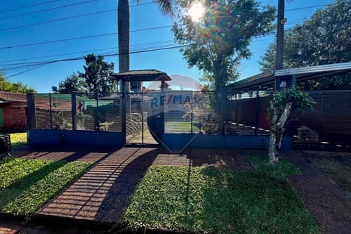 Amplia Casa Moderna en Itapúa — foto 3