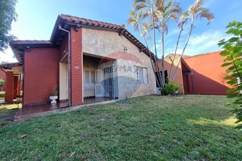 Vendo amplia casa en san vicente
