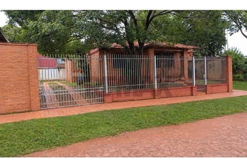 Casa en Villa Elisa: Zona Estratégica Tres Bocas — foto 2