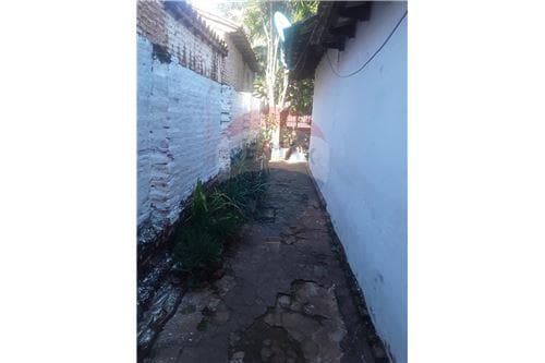 Casa a refaccionar, Luque centro, foto 4