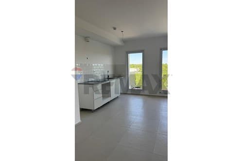 Departamento de 3 dormitorios - Luque — foto 4