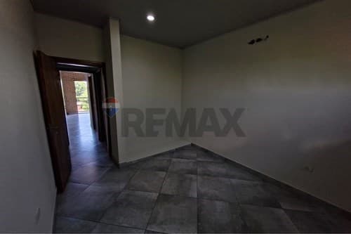 En alquiler amplio departamento en Villa Elisa — foto 4