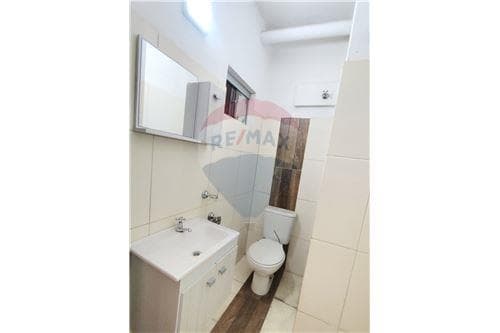 Edificio de 5 niveles, zona Shop Del Sol — foto 4