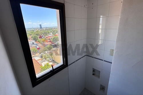 Depto. 1 dormitorio Bo. Las Mercedes — foto 4