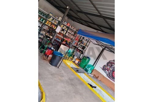 Local comercial en esquina en Villa Elisa — foto 5