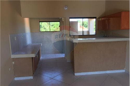 Moderno Dpto. de 2 hab. en Lambaré B.°San Antonio — foto 2