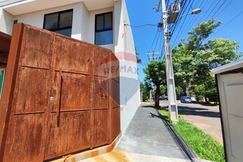 Vendo duplex premium en bo. San cristóbal