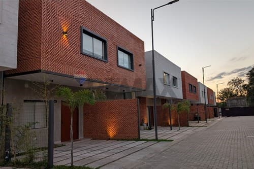 Barrio cerrado altea laguna grande