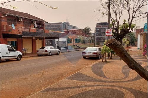 Terreno en el centro de Encarnación