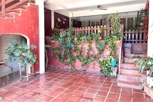 Casa Espaciosa y Estratégica en Encarnación — foto 3