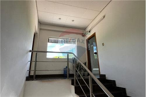 🏢 ¡oportunidad de salones comerciales en lambare! — foto 2