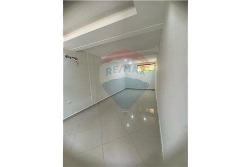 De casa en esquina para renta — foto 4