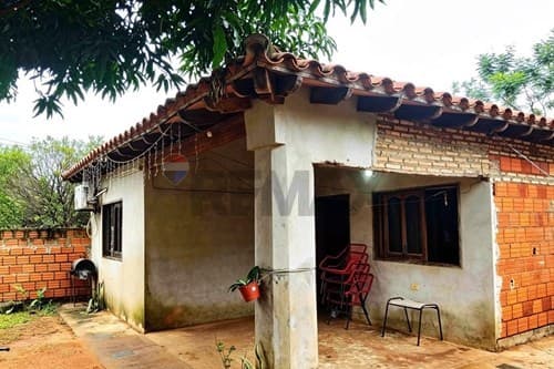 ¡Casa en Venta en Luque: Tranquilidad y Comodidad! — foto 3