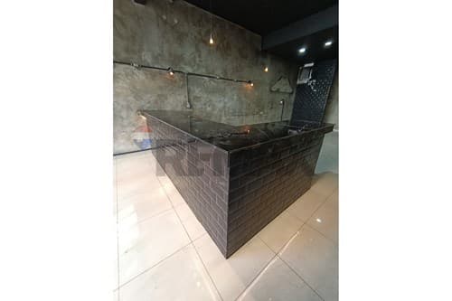 🏢 Local Comercial en Alquiler en Las Mercedes
