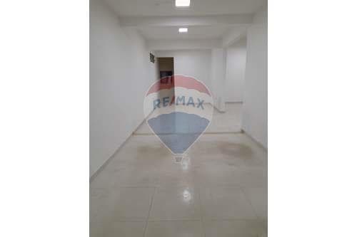 Amplio salon comercial-San Lorenzo — foto 2