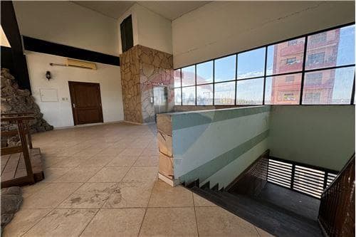 Edificio de 4 plantas en pettirossi zona m4 — foto 3