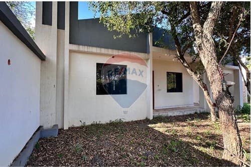 hermosa CASA a estrenar — foto 4