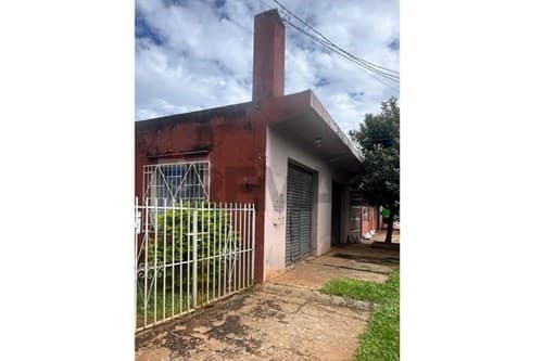 Terreno con losa para ampliaciõn — foto 1