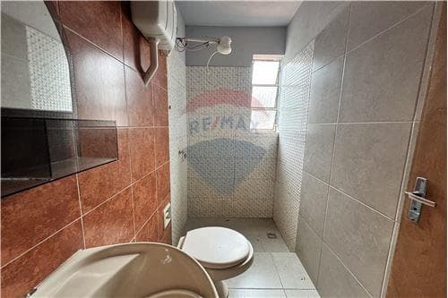 Casa en esquina barrio palomar - lambare — foto 5