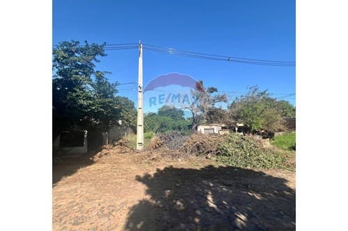 En venta terreno en laurelty San Lorenzo