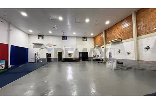 Se alquila propiedad comercial en fdo. De la mora, foto 4
