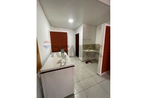 Casa y local de eventos en encarnacion — foto 4