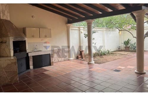 Aquilo Residencia en Barrio Laurelty Luque, foto 2
