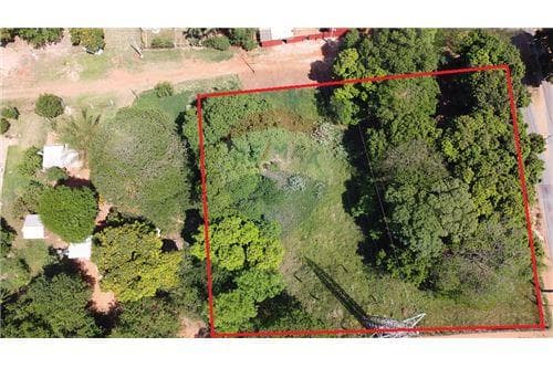 Terreno super comercial de esquina a esquina — foto 4