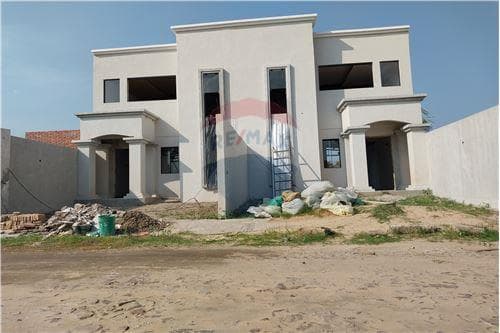 Dúplex en Barrio Pilar del Norte