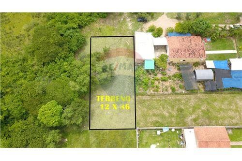 Terreno de 432 m2 en venta en Atyra