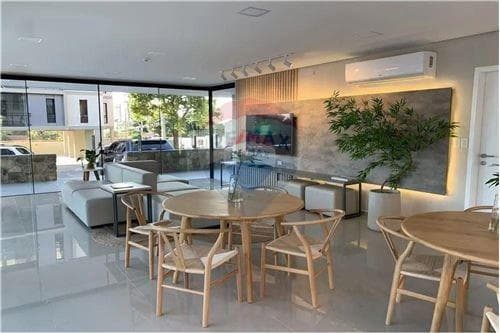 dpto con patio en Insignia 4 — foto 2