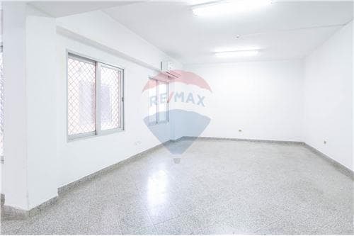 En venta - edificio en barrio catedral — foto 4