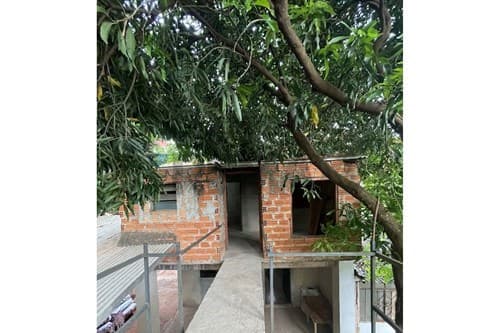 Casa de dos pisos a terminar en venta, foto 5