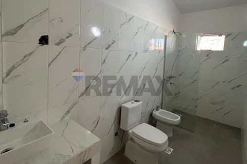 En alquiler casa para oficina o uso comercial — foto 3