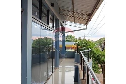 Oficina Moderna en Centro Urbano, Cptn Miranda — foto 3