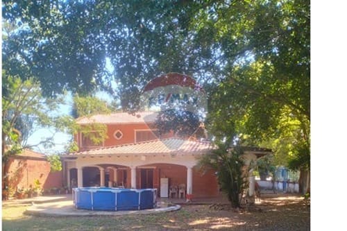 Casa en Lambaré