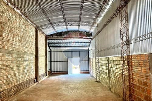 Depósito + Terreno con Excelente Ubicación en FRAM — foto 5