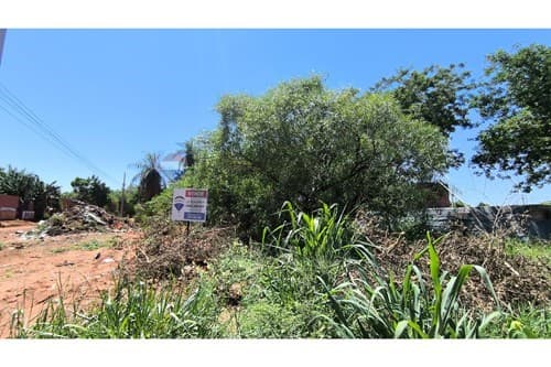 Terreno en Luque: en esquina, altura, titulado, foto 3