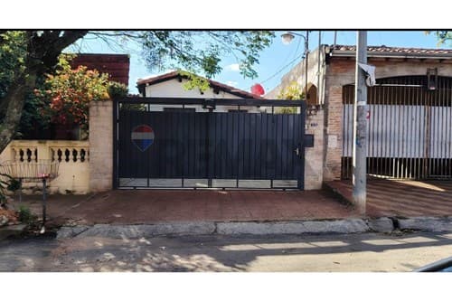 Vendo Casa de 3 habtaciones Asunción Bª Pinoza